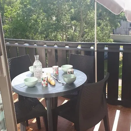 Bleu Soleil 3* En 200m & Commerces * Saint-Georges-de-Didonne