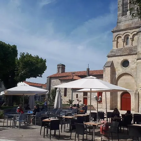 Bleu Soleil 3* En 200m & Commerces Saint-Georges-de-Didonne